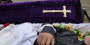 Сонник померлий брат, до чого сниться померлий брат уві сні Сонник померлий брат, до чого сниться померлий брат уві сні